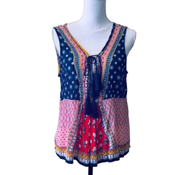 PATRONS OF PEACE PAISLEY PATCHWORK SHORT SLEEVE TUNIC TANK WITH TUSSLES - Picture 7 of 9